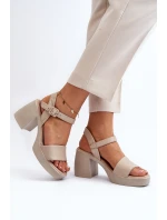 model 21647980 Dámské kožené sandály na podpatku Beige - Zazoo model 21647980 Dámské kožené sandály na podpatku Beige - Zazoo