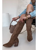 Semišové Kožené Na Podpatku  Béžové model 22031651 - Zazoo