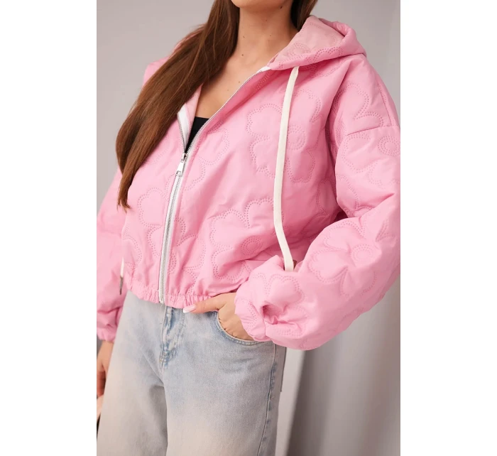 Dámská prošívaná bunda s kapucí a ozdobným květinovým model 22102092 světle růžová - K-Fashion