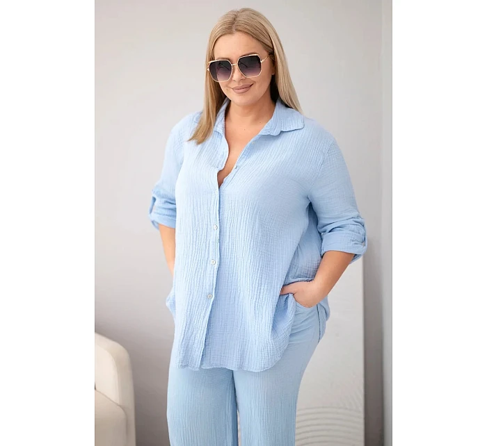 Dámský komplet Plus Size s košilí na knoflíky a s kalhotami se širokými nohavicemi modrý model 22069919 - K-Fashion Dámský komplet Plus Size s košilí na knoflíky a s kalhotami se širokými nohavicemi modrý model 22069919 - K-Fashion