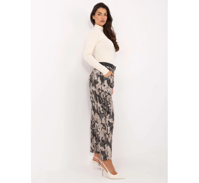 Spodnie IT SP model 21388986 beżowy - FPrice Spodnie IT SP model 21388986 beżowy - FPrice