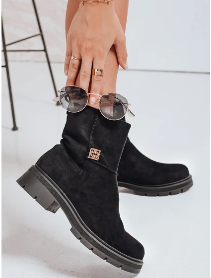 Dámské černé semišové kozačky model 21992354 - Dstreet Dámské černé semišové kozačky model 21992354 - Dstreet