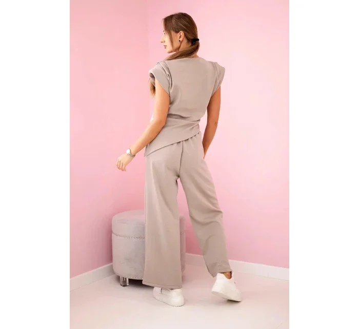 Komplet asymetrická halenka + kalhoty tmavě béžová Komplet asymetrická halenka + kalhoty tmavě béžová