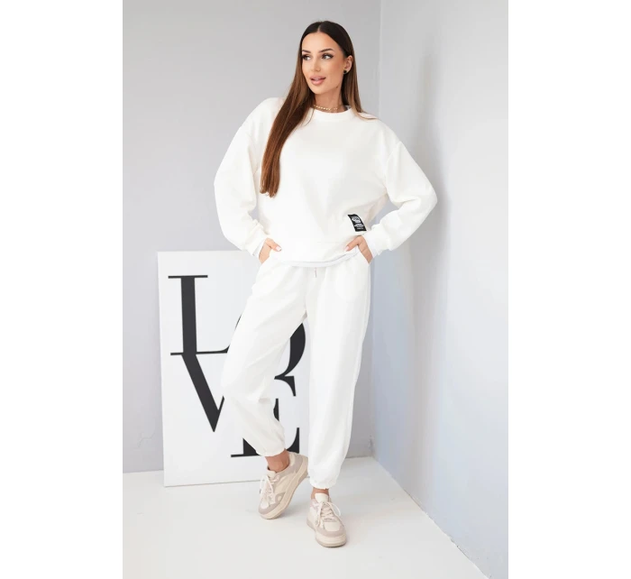 Dámský komplet s máslovou volnou mikinou a tepláky ecru Dámský komplet s máslovou volnou mikinou a tepláky ecru