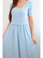 Dámské bavlněné midi šaty s krátkým rukávem a rozšířeným spodkem modrá