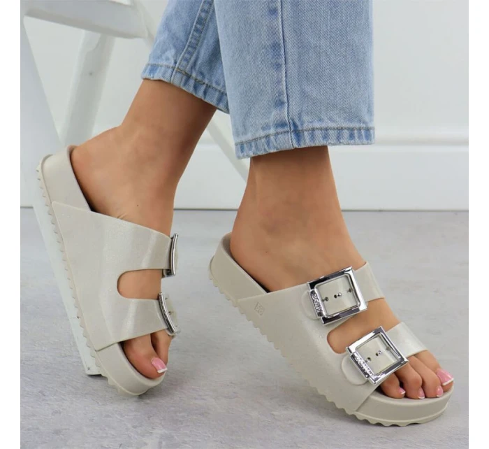 Zaxy RR285056 W INT2135B žabky