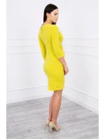 Přiléhavé šaty s výřezem pod prsy kiwi Přiléhavé šaty s výřezem pod prsy kiwi