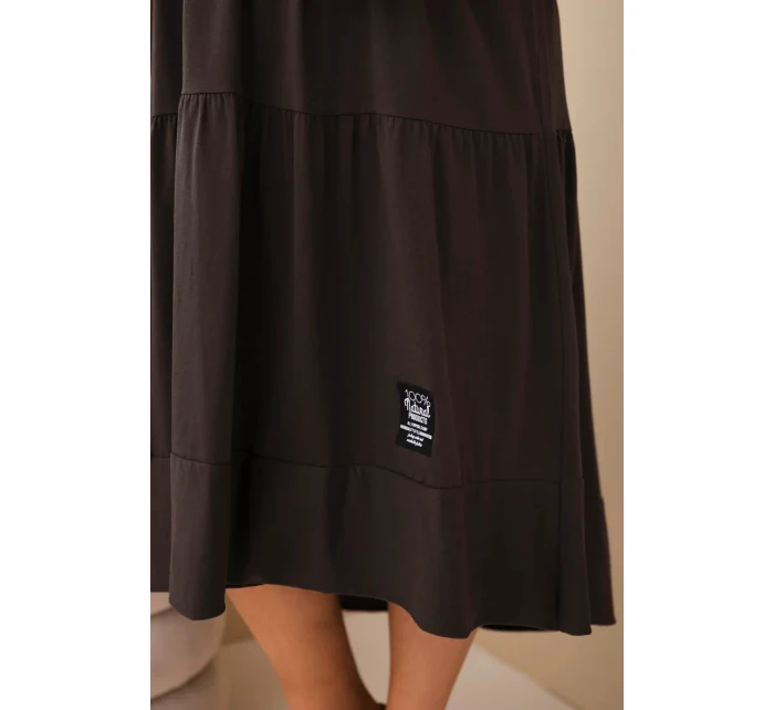 Dámská bavlněná sukni Plus Size s volánky a ohrnutým rukávem hnědá Dámská bavlněná sukni Plus Size s volánky a ohrnutým rukávem hnědá