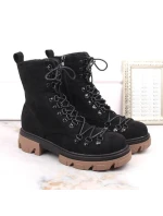 W model 18968499 černé semišové zateplené boty - VINCEZA