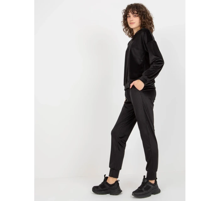 Dámská souprava LK KMPL 509149.10x černá - FPrice