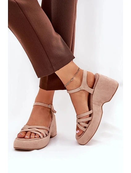 Dámské sandály model 21253429 světle hnědé Step in style - SWEET SHOES