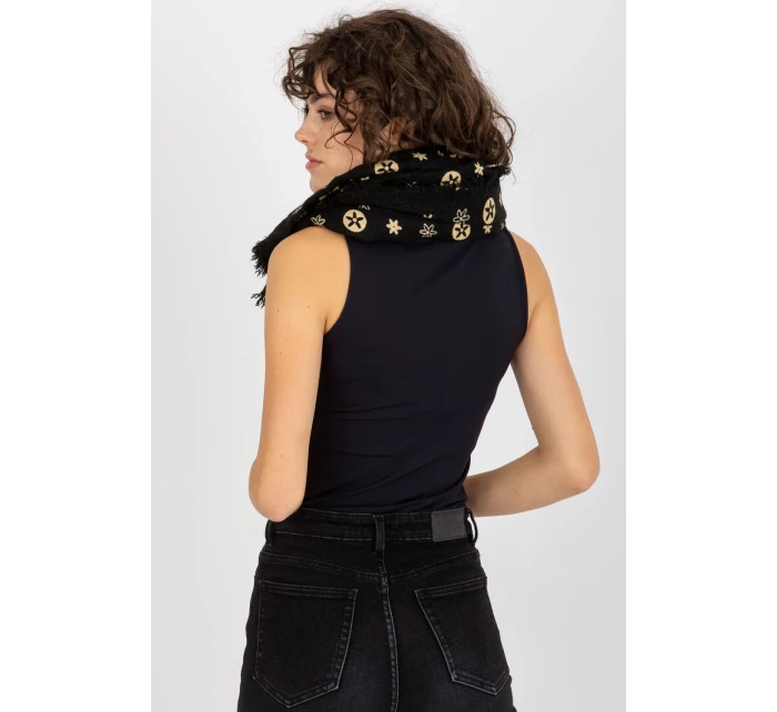 Šátek model 174865 AT Šátek model 174865 AT