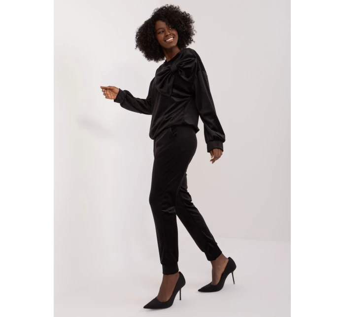 Sada DHJ KMPL 8831.14X černá