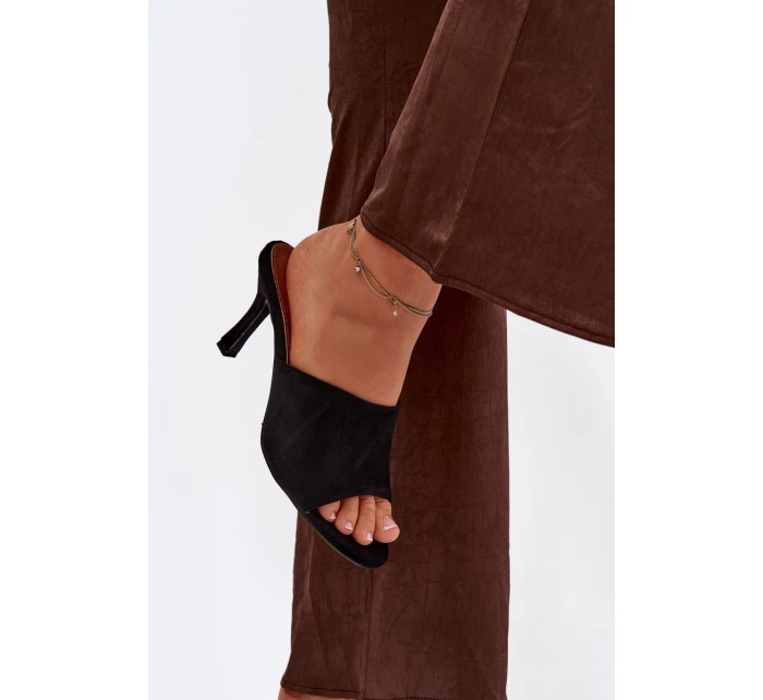 Dámské pantofle na podpatku z eko semiše černé model 21918726 - Boto