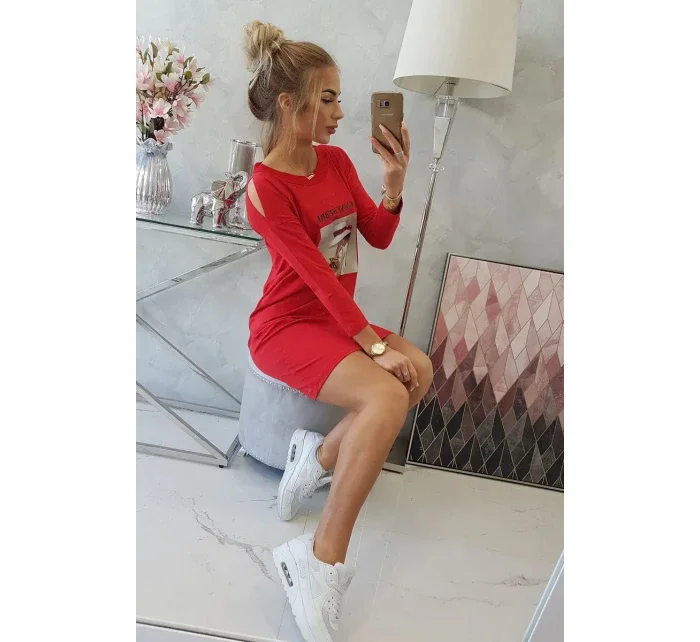 Šaty s potiskem koše červené Šaty s potiskem koše červené