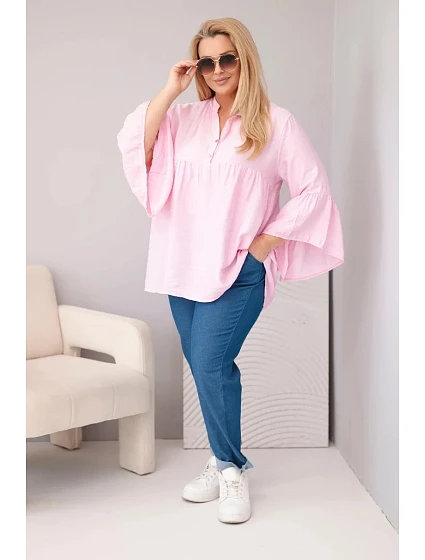Dámská viskózová halenka Plus Size s model 22201089 rukávem a výstřihem do V cukrově růžová - K-Fashion Dámská viskózová halenka Plus Size s model 22201089 rukávem a výstřihem do V cukrově růžová - K-Fashion