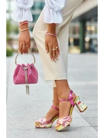 Dámské sandály na podpatku ve květech D&A CR980 růžové