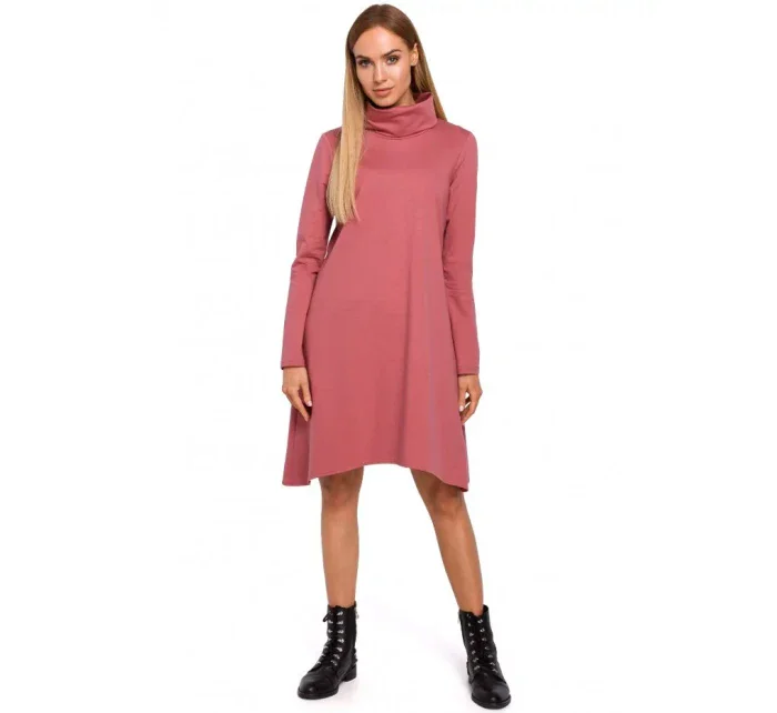 Trapézové šaty s hlubokým výstřihem M480 - Moe Trapézové šaty s hlubokým výstřihem M480 - Moe