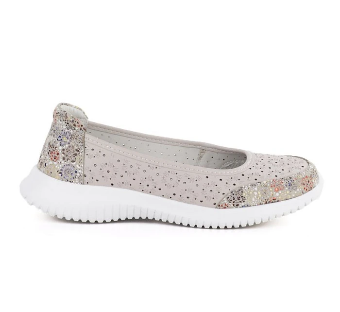 Dámská prolamovaná kožená obuv béžová S.Barski model 22081720 - Hikvision Dámská prolamovaná kožená obuv béžová S.Barski model 22081720 - Hikvision