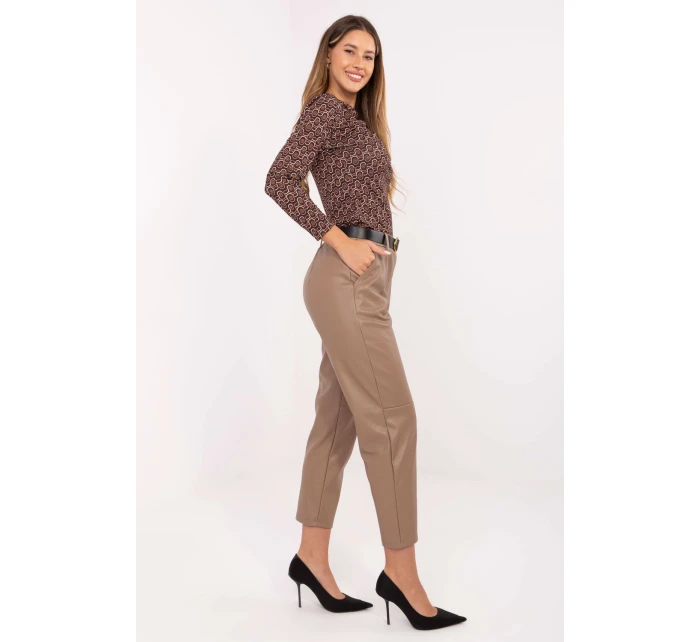 Dámské kalhoty model 219383 Rue Paris Dámské kalhoty model 219383 Rue Paris