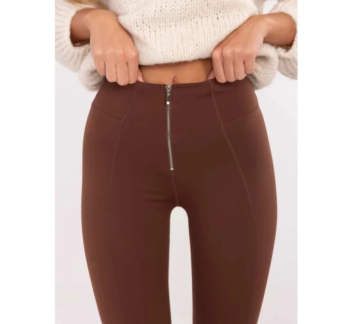 Dámské kalhoty NM SP V3696.24 Tmavě hnědá - FPrice Dámské kalhoty NM SP V3696.24 Tmavě hnědá - FPrice