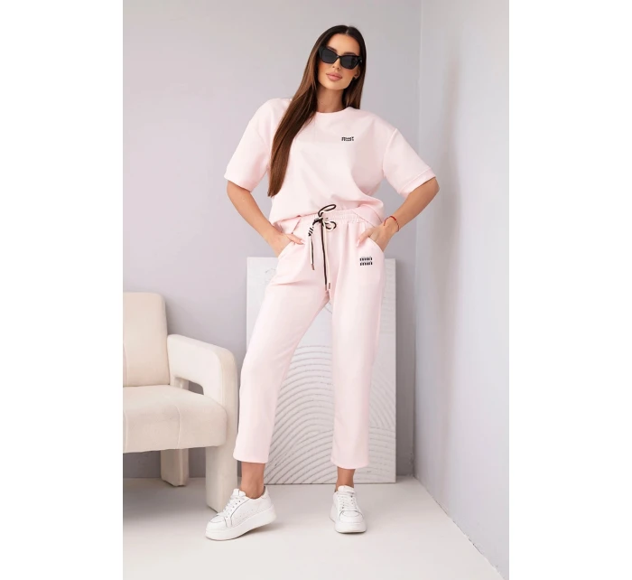 Dámská viskózová souprava s krátkým rukávem a kalhotami s ohrnovaným lemem cukrová růžová