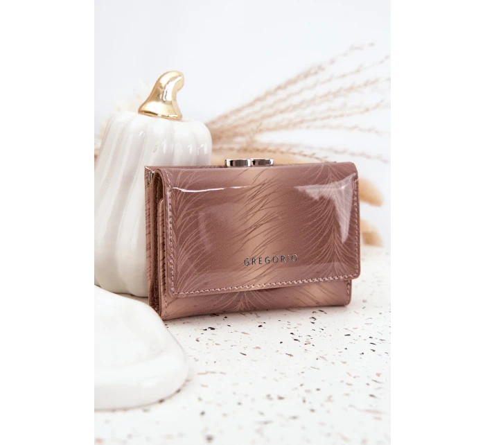 Lakovaný dámský peněženka s drobinky béžová Cermina Lakovaný dámský peněženka s drobinky béžová Cermina