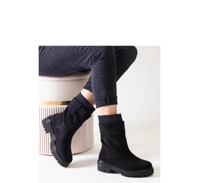 Boty model 205038 Solea Boty model 205038 Solea