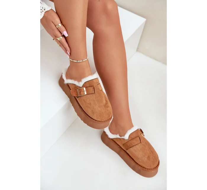 Dámské Pantofle Na Silné Podešvi S Kožešinou A Přezkou Camel Linneola Dámské Pantofle Na Silné Podešvi S Kožešinou A Přezkou Camel Linneola
