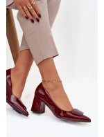 Dámské lakované lodičky na blokovém podpatku s ozdobou Isoline – bordové Dámské lakované lodičky na blokovém podpatku s ozdobou Isoline – bordové