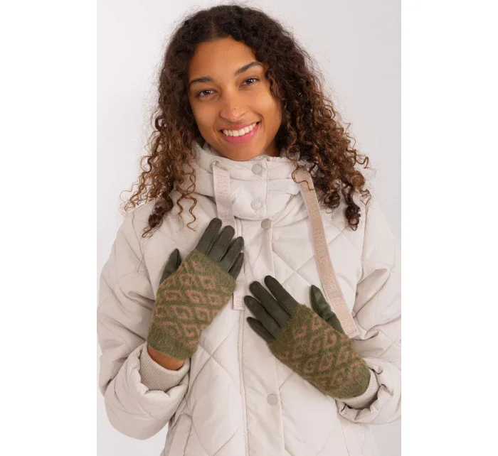 Rukavice  model 191089 AT