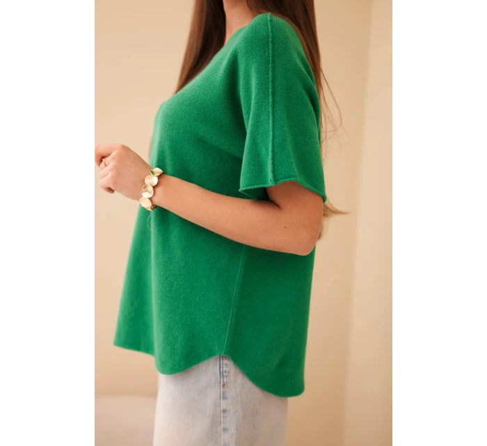 Dámský svetr s krátkým rukávem volného střihu zelený