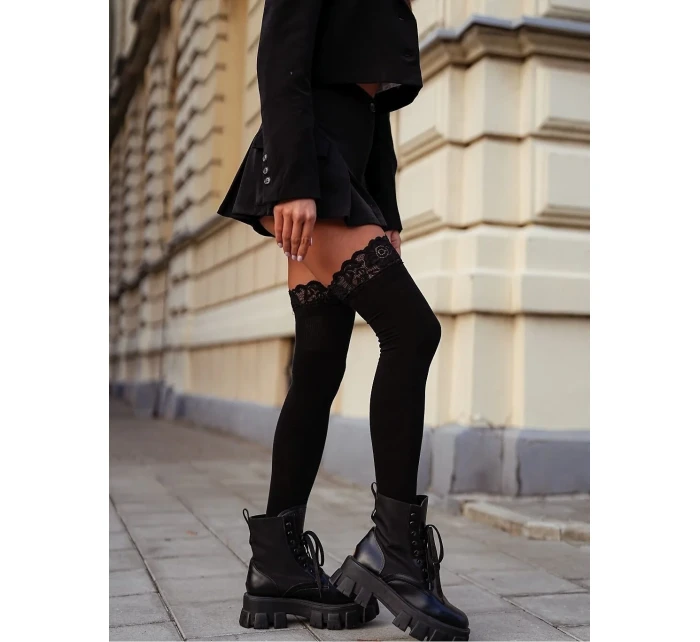 Ponožky Milena 1085 s širokou krajkou 37-41 Ponožky Milena 1085 s širokou krajkou 37-41