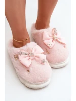 Pantofle Se A Růžové model 21680841 - Boto Pantofle Se A Růžové model 21680841 - Boto