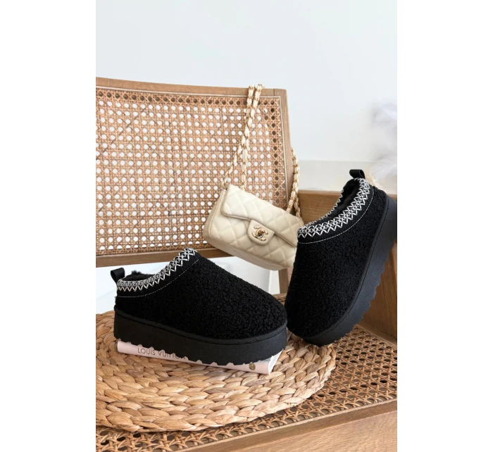 Dětské sněhule s kožešinou Černé model 21711298 - Boto