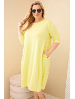 Dámská bavlněná suknička Plus Size s ohrnutým rukávem a kapsami pistáciová