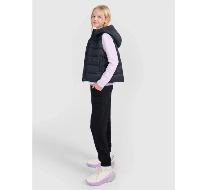 Dívčí rukávy bez rukávů se syntetickou výplní model 21436169 - 4F Dívčí rukávy bez rukávů se syntetickou výplní model 21436169 - 4F