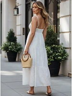 Bawełniana sukienka ażurowa maxi na ramiączkach biała FashionStreet EY2679 Bawełniana sukienka ażurowa maxi na ramiączkach biała FashionStreet EY2679