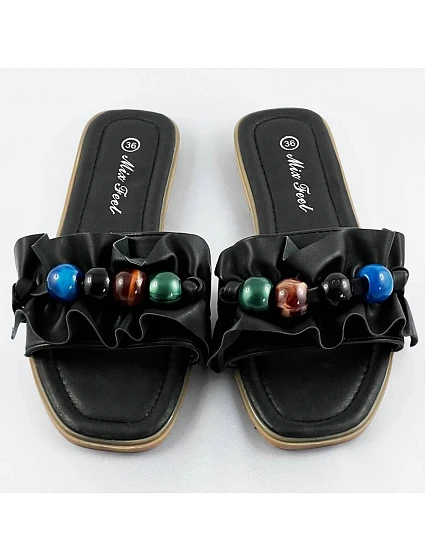 Černé dámské pantofle s podrážkou model 17356925 - Mix Feel