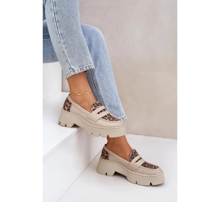Dámské kožené mokasíny na platformě a plochém podpatku Zazoo – světle béžové s panterkovým vzorem