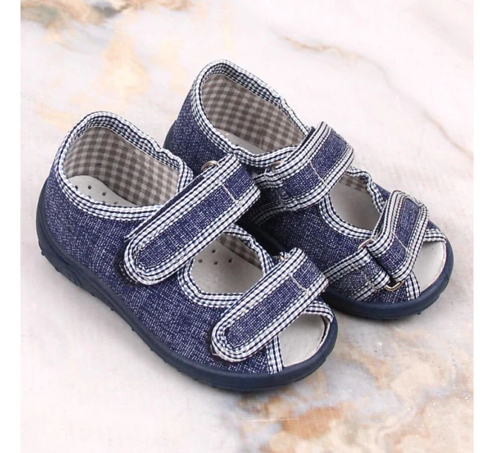 Chlapecké domácí pantofle sandály tmavě modré Nazo