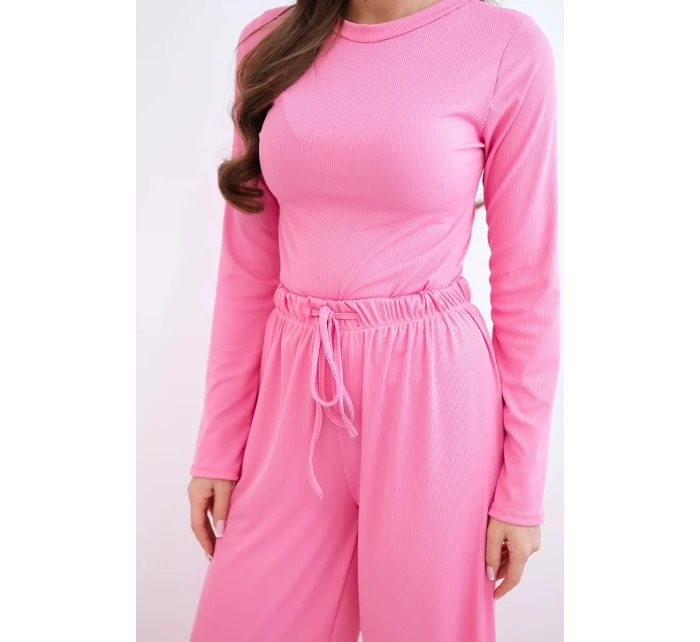 Dámský viskózový komplet s halenkou a širokými kalhotami světle růžový