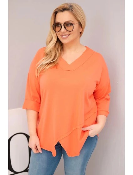 Dámská bavlněná blůza Plus Size s hlubokým V výstřihem a asymetrickým spodním lemem meruňková