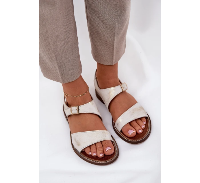 Dámské kožené ploché sandály  zlaté model 21686231 - Zazoo