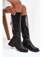 Zateplené dámské kozačky z pravé kůže na nízkém podpatku model 21713362 Černé - VINCEZA