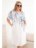 Dámské viskózové šaty Plus Size s krátkým rukávem a rozparky po stranách bílá