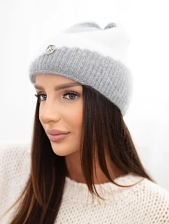 Klasická dámská čepice s ozdobným emblémem grey+bílá