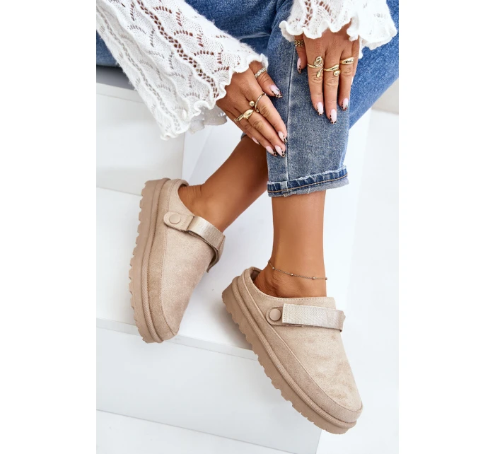 Dámské pantofle zateplené kožíškem na platformě béžové model 21671330 - Boto