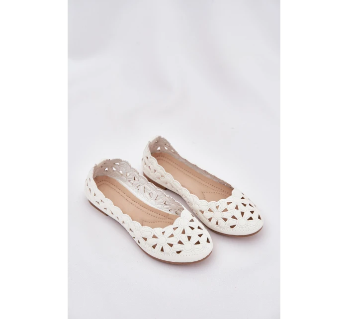 Dětské Perforované Baletky S Leskem Bílé Zindira Dětské Perforované Baletky S Leskem Bílé Zindira
