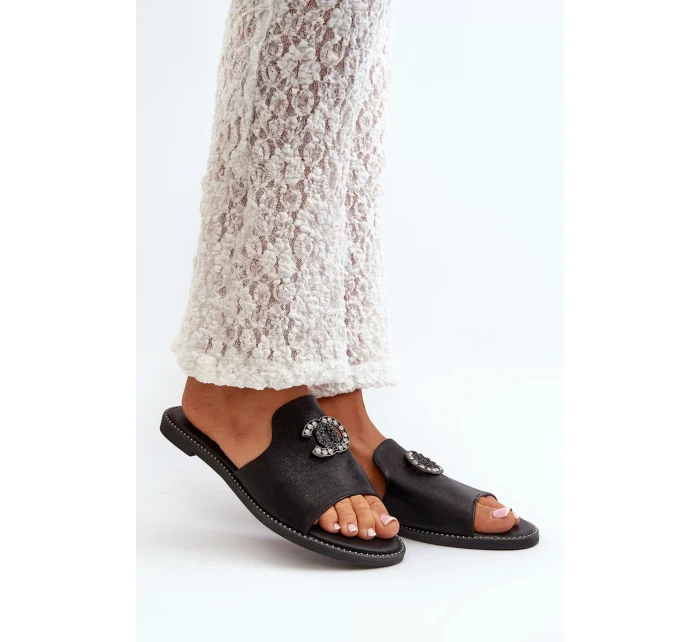 Elegantní dámské lesklé pantofle s ozdobou S.Barski Černá Elegantní dámské lesklé pantofle s ozdobou S.Barski Černá